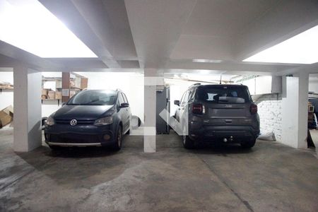 Garagem (02 vagas) de apartamento à venda com 3 quartos, 155m² em Farroupilha, Porto Alegre