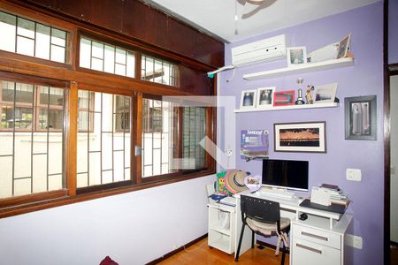 Quarto 1 de apartamento à venda com 3 quartos, 155m² em Farroupilha, Porto Alegre