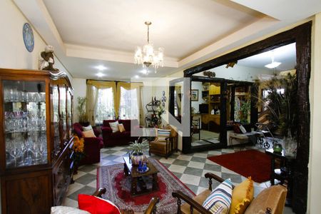 Sala de casa à venda com 4 quartos, 340m² em Barroca, Belo Horizonte