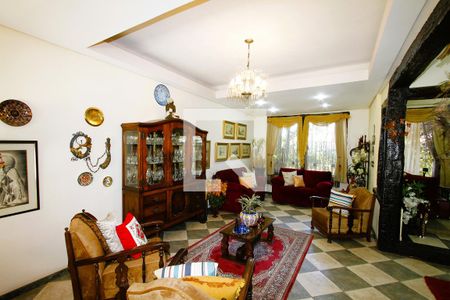 Sala de casa à venda com 4 quartos, 340m² em Barroca, Belo Horizonte