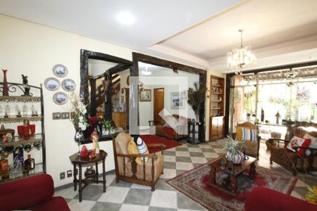 Sala de casa à venda com 4 quartos, 340m² em Barroca, Belo Horizonte