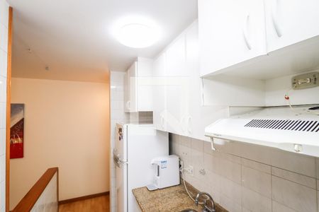 Cozinha de apartamento à venda com 2 quartos, 63m² em Jardins, São Paulo