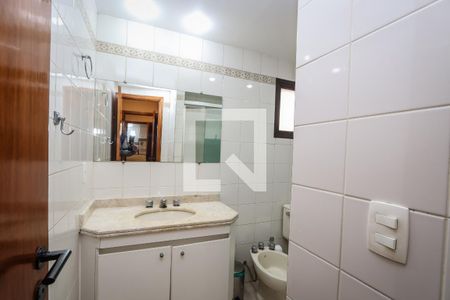 Banheiro da Suite de apartamento à venda com 2 quartos, 63m² em Jardins, São Paulo