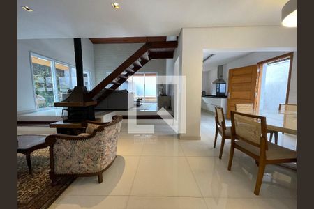 Sala de casa à venda com 3 quartos, 449m² em Butantã, São Paulo