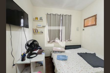 Quarto 1 de casa à venda com 3 quartos, 90m² em Olaria, Rio de Janeiro