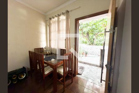 Sala 1 de casa à venda com 3 quartos, 90m² em Olaria, Rio de Janeiro