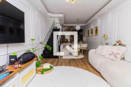 Sala de casa à venda com 3 quartos, 210m² em Vila Carrão, São Paulo