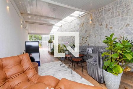 Terraço de casa à venda com 3 quartos, 210m² em Vila Carrão, São Paulo