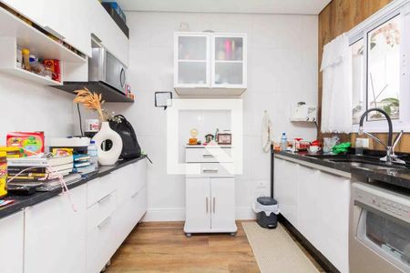 Cozinha de casa à venda com 3 quartos, 210m² em Vila Carrão, São Paulo