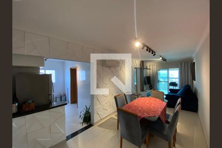 Sala de apartamento para alugar com 2 quartos, 94m² em Guilhermina, Praia Grande