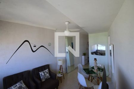 Sala de apartamento para alugar com 1 quarto, 40m² em Barra da Tijuca, Rio de Janeiro
