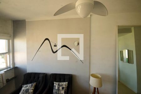 Sala de apartamento para alugar com 1 quarto, 40m² em Barra da Tijuca, Rio de Janeiro