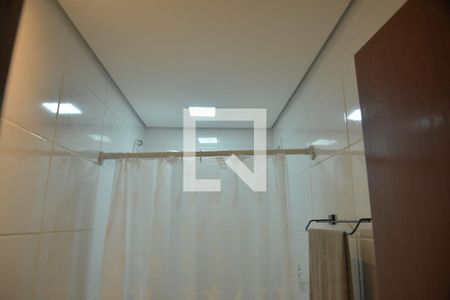 Banheiro da Suíte de apartamento à venda com 2 quartos, 58m² em Utinga, Santo André