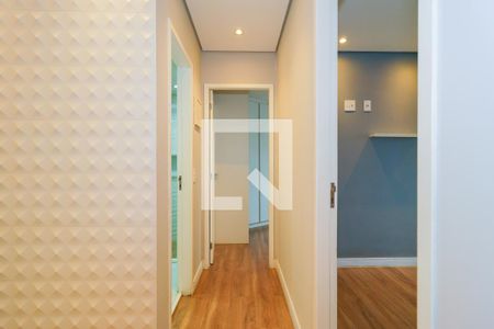 Corredor de apartamento para alugar com 2 quartos, 53m² em Jardim Umarizal, São Paulo