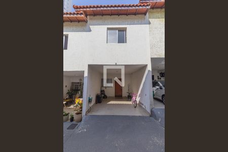 Fachada Interna de casa de condomínio à venda com 2 quartos, 71m² em Vila Carmosina, São Paulo