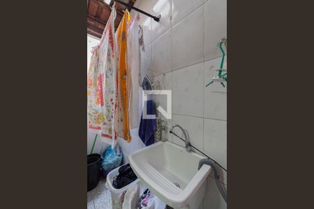 Área de Serviço de casa de condomínio à venda com 2 quartos, 71m² em Vila Carmosina, São Paulo