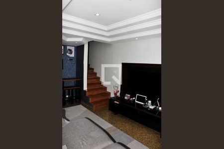 Sala de casa à venda com 3 quartos, 140m² em Moinho Velho, São Paulo