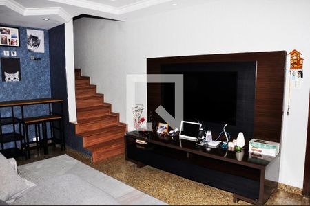 Sala de casa à venda com 3 quartos, 140m² em Moinho Velho, São Paulo