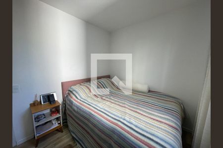 Quarto 1 de apartamento para alugar com 2 quartos, 44m² em Parque Ipe, São Paulo