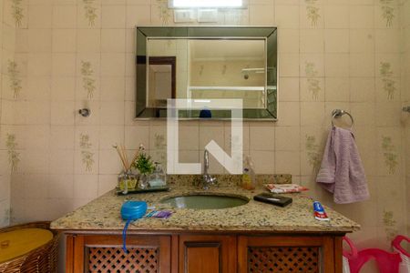 Banheiro de casa para alugar com 2 quartos, 114m² em Penha de França, São Paulo