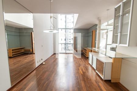 Sala de apartamento para alugar com 1 quarto, 75m² em Vila Mariana, São Paulo