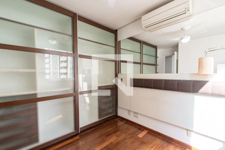 Quarto de apartamento para alugar com 2 quartos, 75m² em Vila Mariana, São Paulo