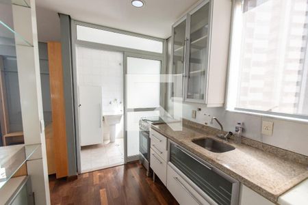 Cozinha de apartamento para alugar com 2 quartos, 75m² em Vila Mariana, São Paulo