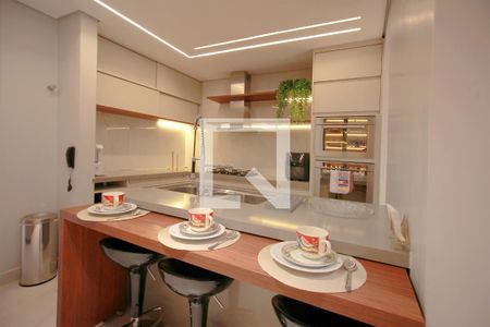 Cozinha de apartamento à venda com 4 quartos, 190m² em Santa Lúcia, Belo Horizonte