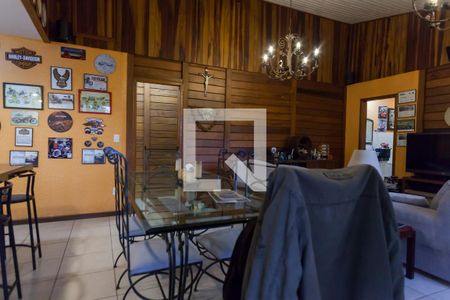 Sala de Jantar de casa de condomínio para alugar com 4 quartos, 175m² em Canto das Águas, Rio Acima
