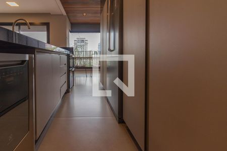 Cozinha de apartamento para alugar com 2 quartos, 81m² em Vila Olímpia, São Paulo