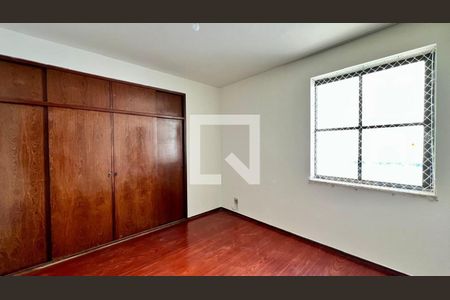 Quarto de apartamento à venda com 3 quartos, 95m² em Santa Lúcia, Belo Horizonte