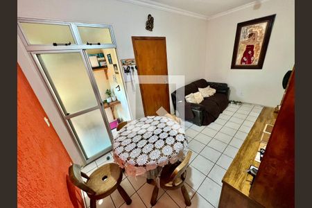 Sala de apartamento à venda com 3 quartos, 56m² em Santa Monica, Belo Horizonte