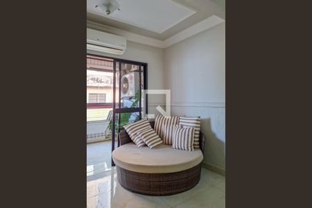 Sala de apartamento para alugar com 3 quartos, 120m² em Vila Caiçara, Praia Grande