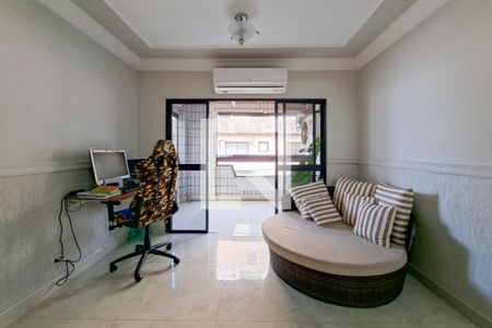 Sala de apartamento para alugar com 3 quartos, 120m² em Vila Caiçara, Praia Grande