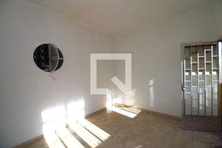 Sala de apartamento para alugar com 1 quarto, 44m² em Brás de Pina, Rio de Janeiro