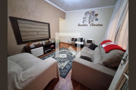 Foto 01 de casa à venda com 2 quartos, 154m² em Vila Ema, São Paulo