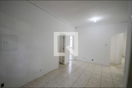 Sala 1 de casa à venda com 8 quartos, 330m² em Grajaú, Rio de Janeiro