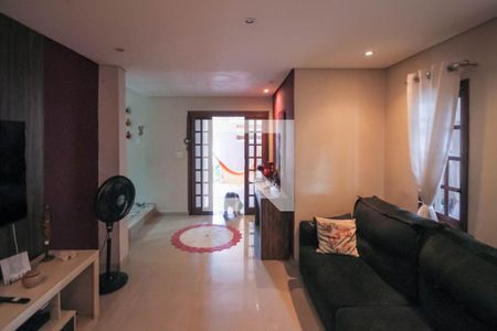 Sala de casa à venda com 4 quartos, 300m² em Chácara Mafalda, São Paulo