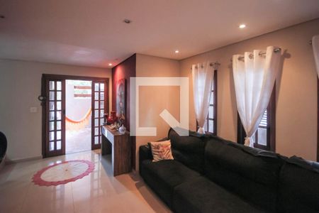 Sala de casa à venda com 4 quartos, 300m² em Chácara Mafalda, São Paulo