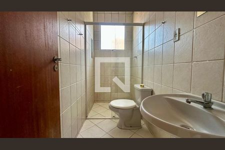Banheiro  de casa à venda com 2 quartos, 50m² em Fonte Grande, Contagem