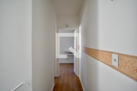 Corredor de casa à venda com 3 quartos, 130m² em Planalto Paulista, São Paulo