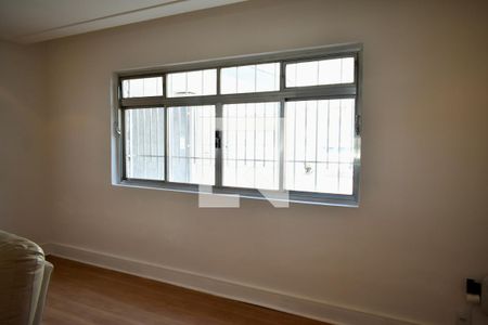 Sala de casa à venda com 3 quartos, 130m² em Planalto Paulista, São Paulo