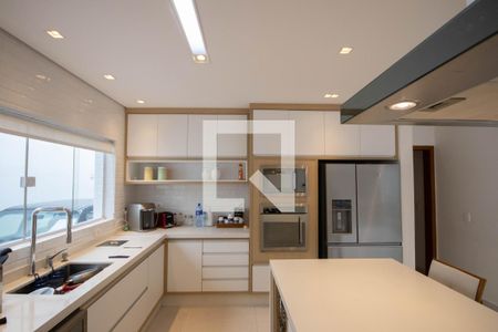 Cozinha de casa à venda com 3 quartos, 390m² em Jardim Japao, São Paulo