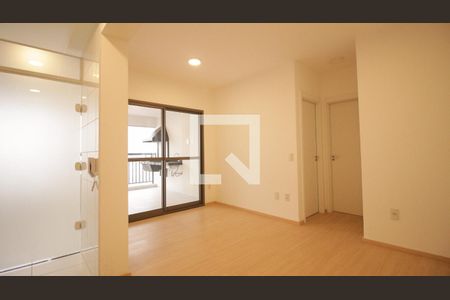 Sala/Cozinha de apartamento para alugar com 2 quartos, 63m² em Vila Independencia, São Paulo