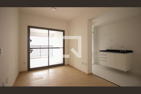 Sala/Cozinha de apartamento para alugar com 2 quartos, 63m² em Vila Independencia, São Paulo