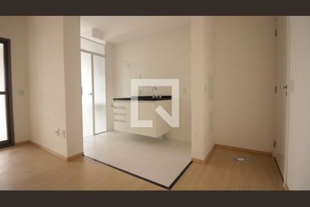 Sala/Cozinha de apartamento para alugar com 2 quartos, 63m² em Vila Independencia, São Paulo