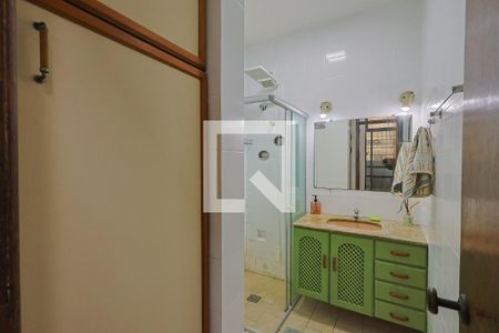 Banheiro de apartamento à venda com 1 quarto, 53m² em Centro, Belo Horizonte