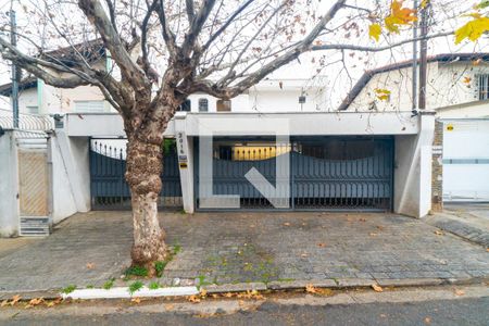 Fachada de casa à venda com 4 quartos, 589m² em Vila da Saúde, São Paulo