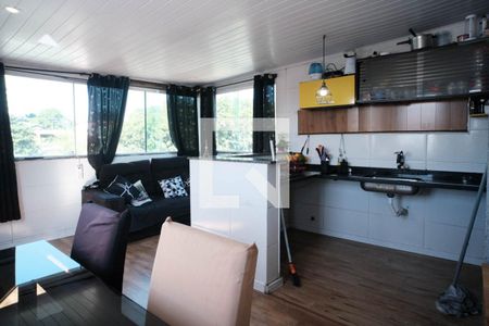 Sala/Cozinha de casa para alugar com 1 quarto, 40m² em Parque Boturussu, São Paulo