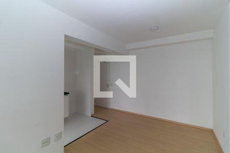 Sala de apartamento para alugar com 2 quartos, 64m² em Vila Independencia, São Paulo